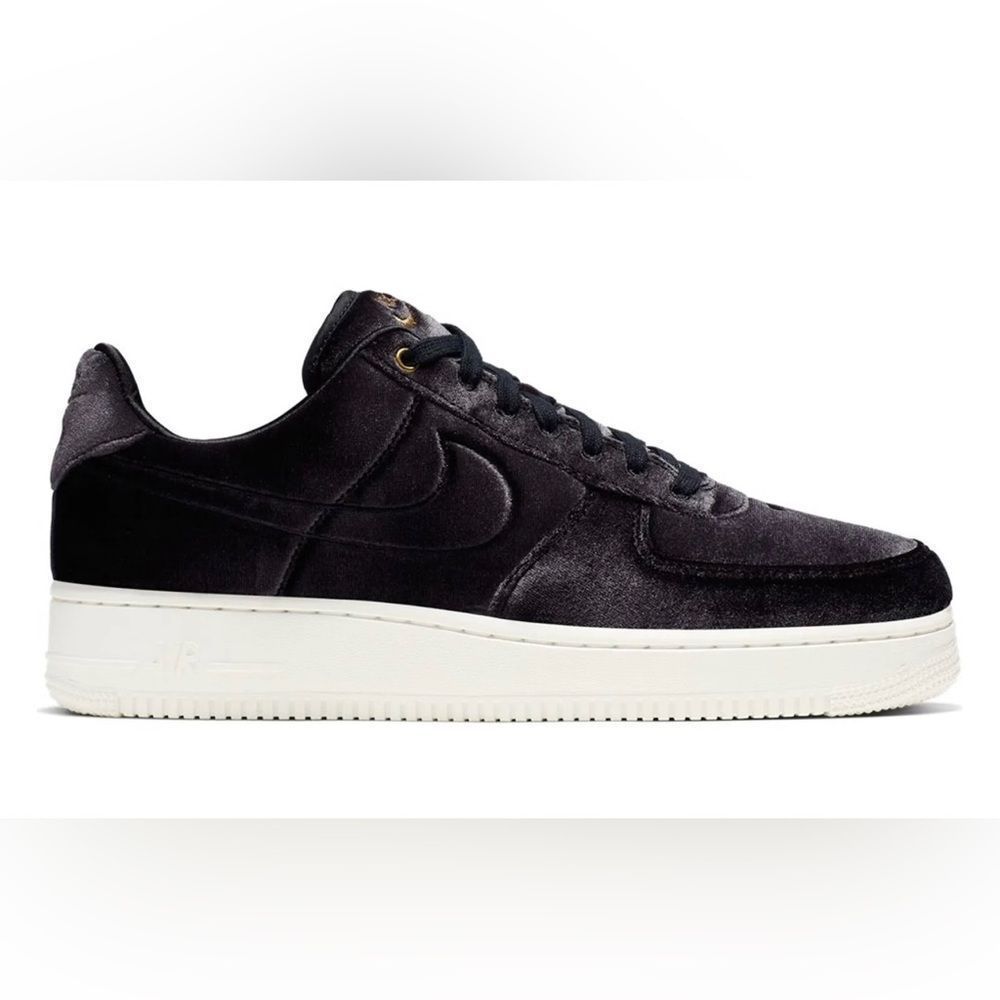 New Nike Air Force 1 black velour / black velvet